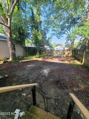 112 S 12th Street, Wilmington, NC 28401