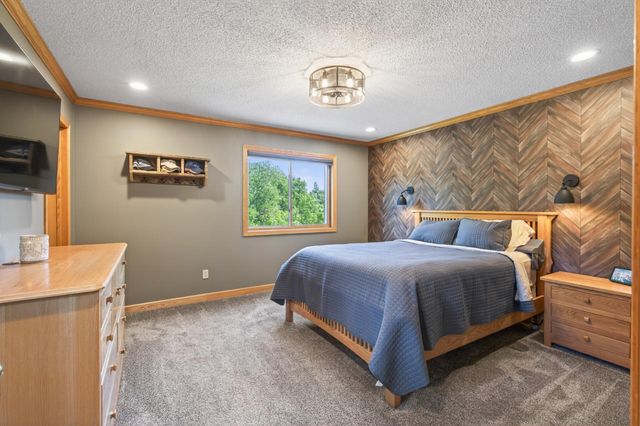 22617 Washington Court NE, East Bethel, MN 55011