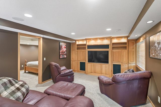 22617 Washington Court NE, East Bethel, MN 55011
