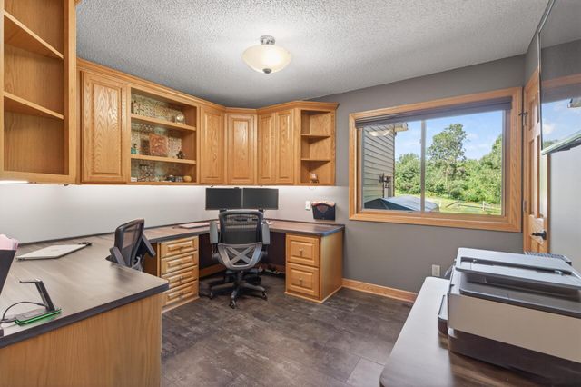 22617 Washington Court NE, East Bethel, MN 55011