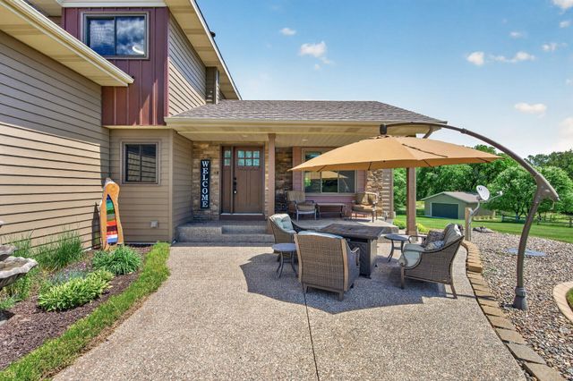 22617 Washington Court NE, East Bethel, MN 55011
