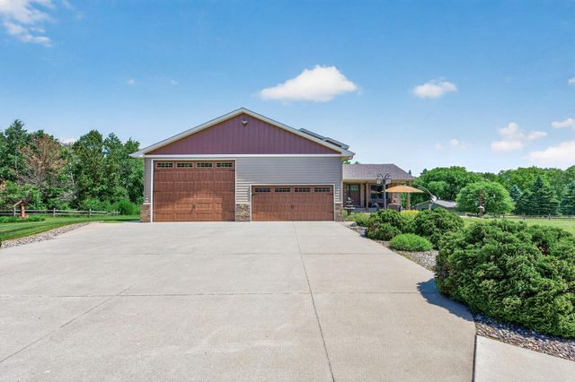 22617 Washington Court NE, East Bethel, MN 55011