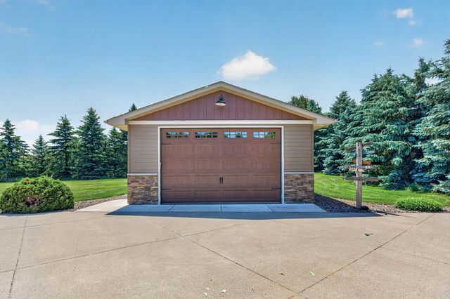 22617 Washington Court NE, East Bethel, MN 55011