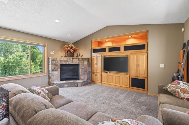 22617 Washington Court NE, East Bethel, MN 55011