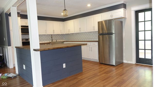 7417 Carolling Way, Indianapolis, IN 46237