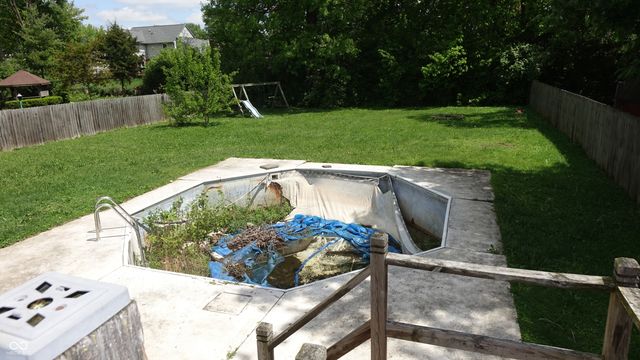 7417 Carolling Way, Indianapolis, IN 46237