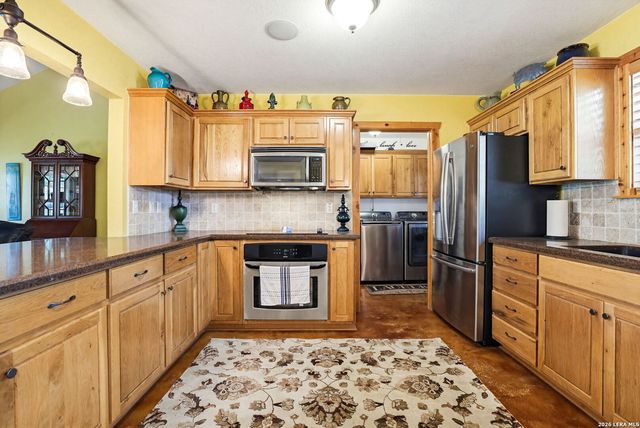 213 Timber View, Boerne, TX 78006