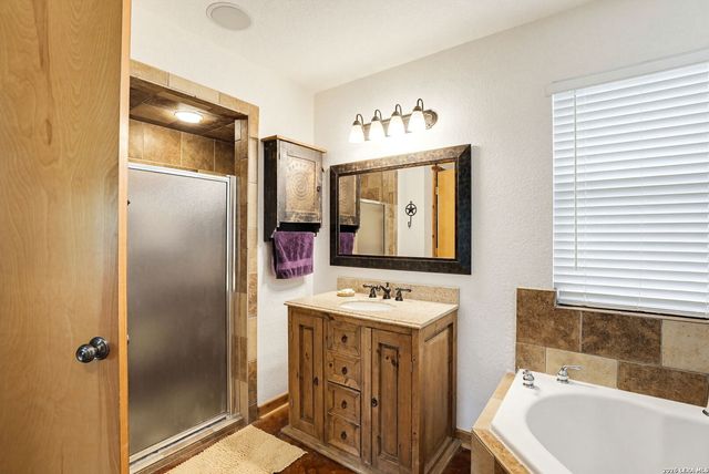 213 Timber View, Boerne, TX 78006