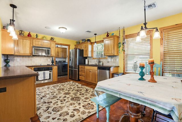 213 Timber View, Boerne, TX 78006