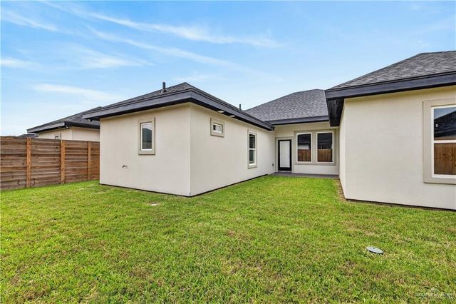 2736 E Pecos Road, Edinburg, TX 78542
