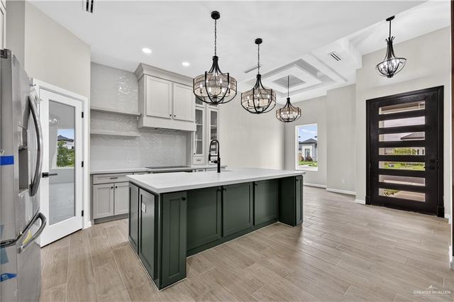 2736 E Pecos Road, Edinburg, TX 78542
