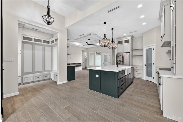 2736 E Pecos Road, Edinburg, TX 78542
