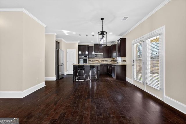 2430 Fair Oaks Way, College Park, GA 30337