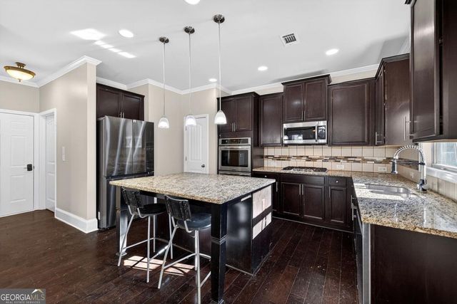 2430 Fair Oaks Way, College Park, GA 30337