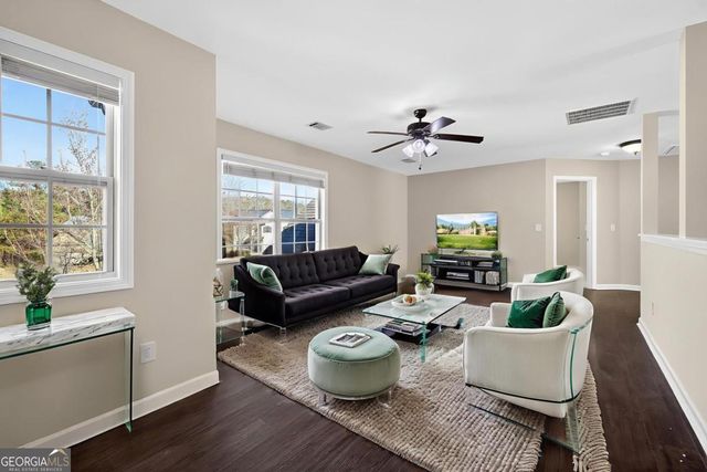 2430 Fair Oaks Way, College Park, GA 30337