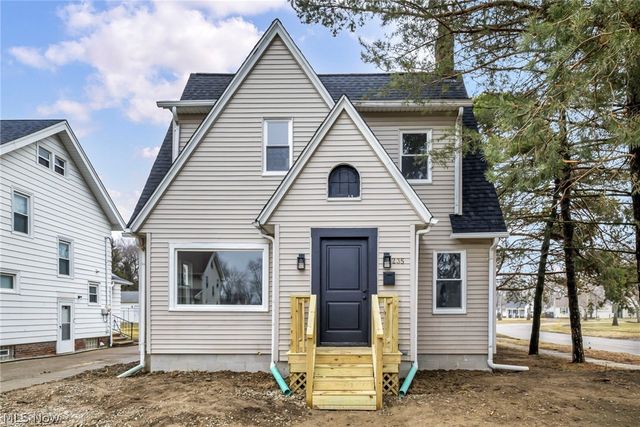 235 Euclid Avenue, Lorain, OH 44052