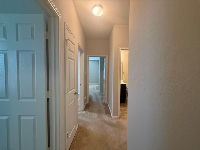 352 Martha DR, Buda, TX 78610