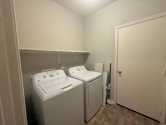 352 Martha DR, Buda, TX 78610