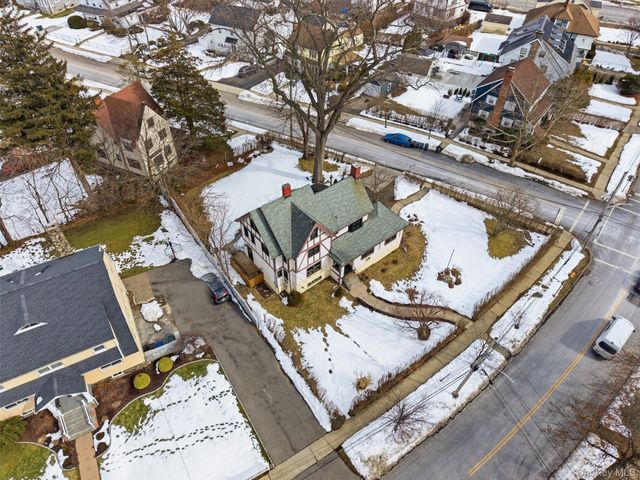 25 Midland Avenue, White Plains, NY 10606