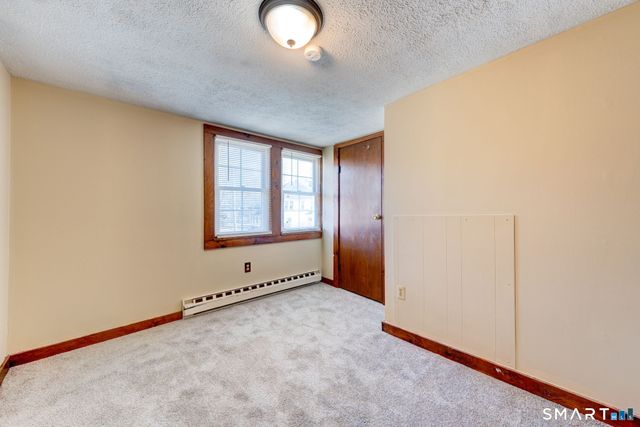 8 Maple Avenue, Plymouth, CT 06782