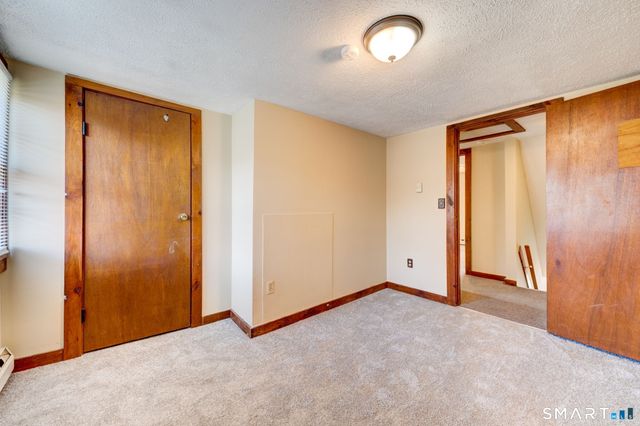 8 Maple Avenue, Plymouth, CT 06782