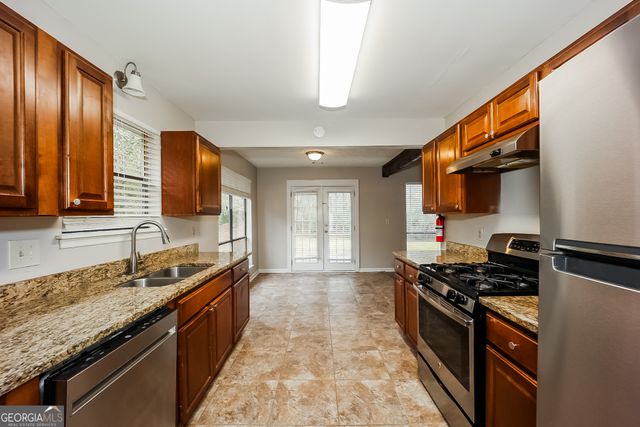 8866 Wellston Court, Jonesboro, GA 30238