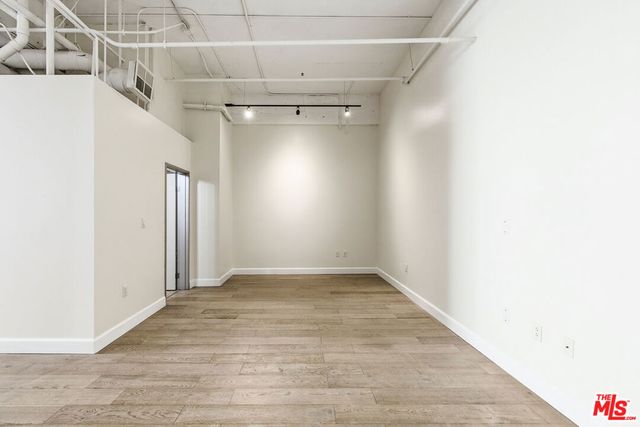 1130 S Flower Street 202, Los Angeles, CA 90015