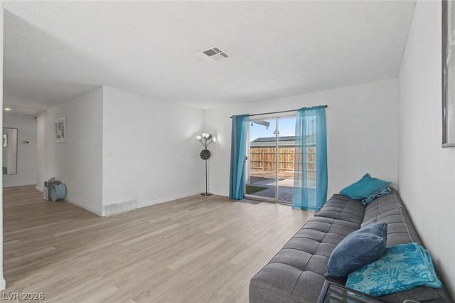 4748 Buena Vista Way, Las Vegas, NV 89122
