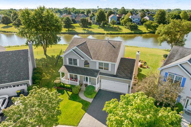 12 Baldwin Court, Lake In The Hills, IL 60156