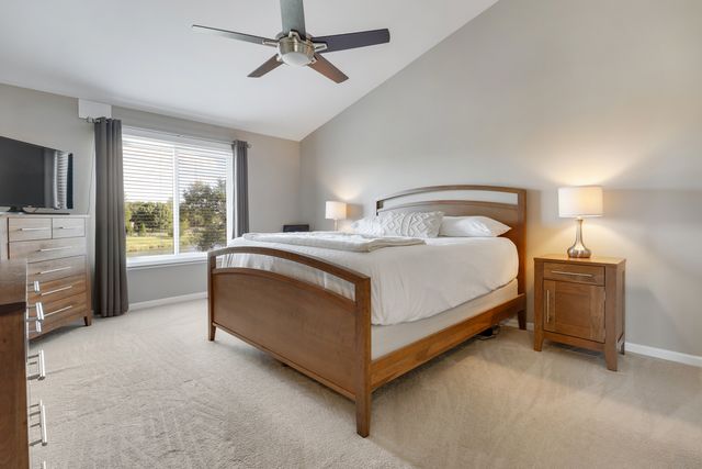 12 Baldwin Court, Lake In The Hills, IL 60156