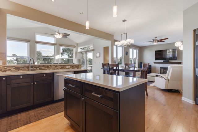 12 Baldwin Court, Lake In The Hills, IL 60156