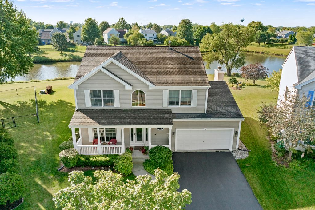 12 Baldwin Court, Lake In The Hills, IL 60156