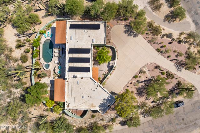 330 E Hillcrest Place, Tucson, AZ 85704