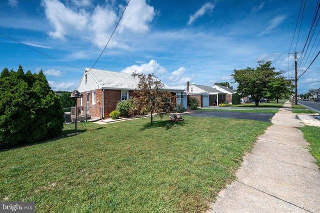 875 COLUMBIA AVE, Sinking Spring, PA 19608