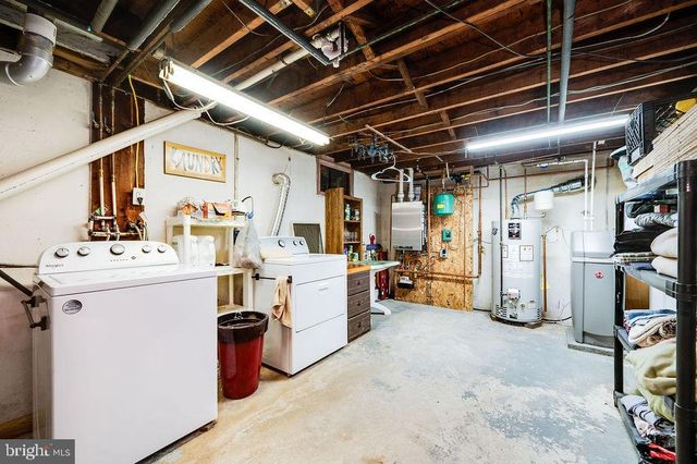 875 COLUMBIA AVE, Sinking Spring, PA 19608