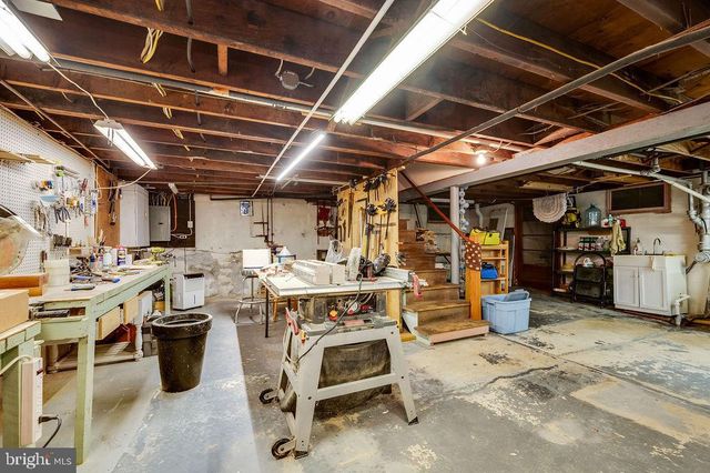 875 COLUMBIA AVE, Sinking Spring, PA 19608