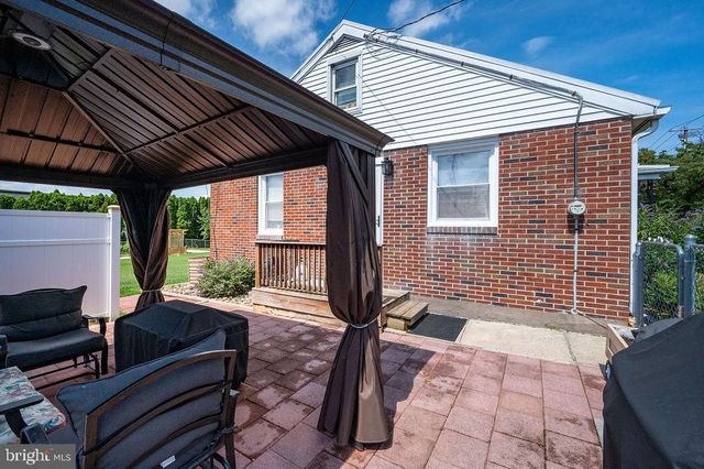 875 COLUMBIA AVE, Sinking Spring, PA 19608