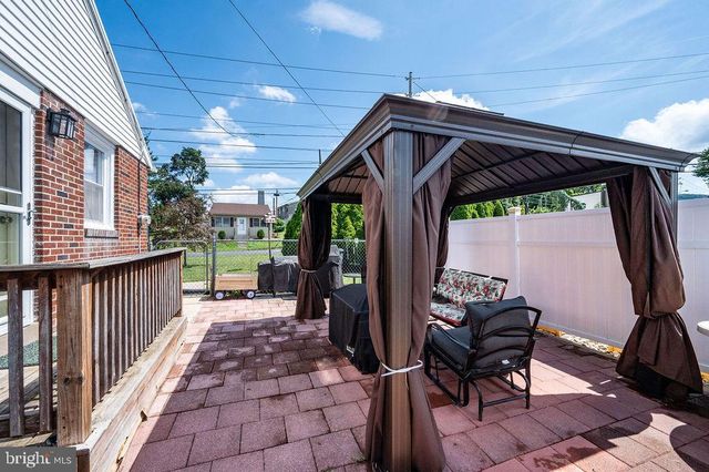 875 COLUMBIA AVE, Sinking Spring, PA 19608