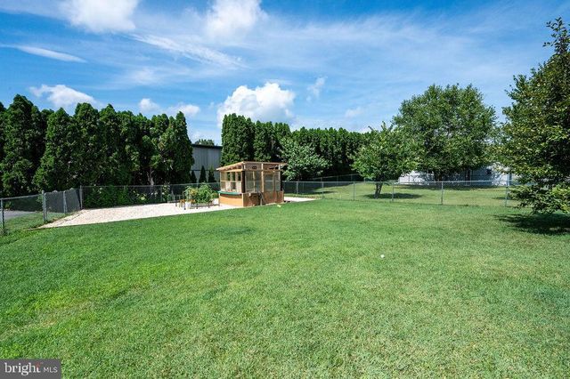 875 COLUMBIA AVE, Sinking Spring, PA 19608