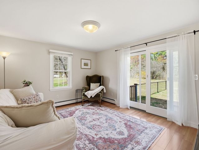 79 Garrison Rd, Chelmsford, MA 01824