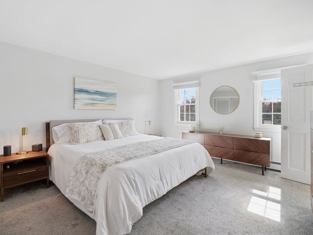 79 Garrison Rd, Chelmsford, MA 01824