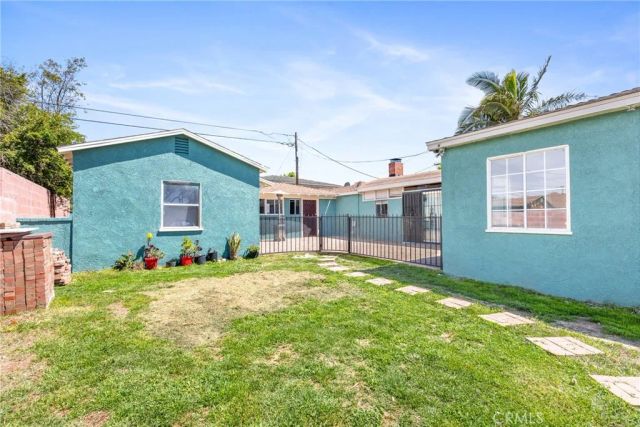 9232 S 7th, Inglewood, CA 90305
