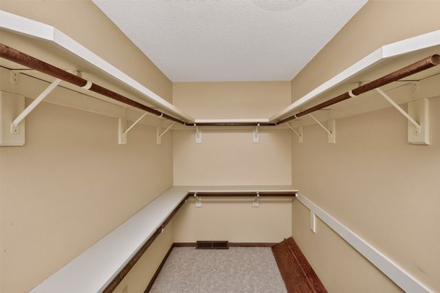 4015 SE 12th Street, Des Moines, IA 50315