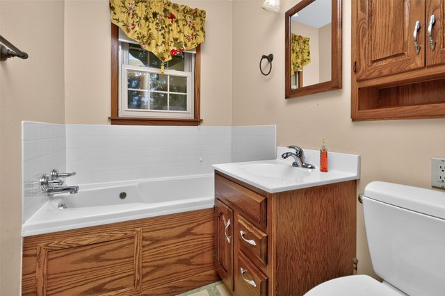 4015 SE 12th Street, Des Moines, IA 50315
