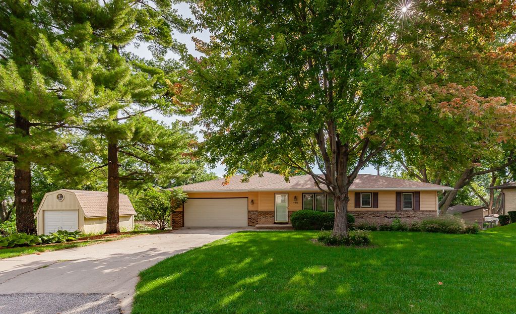 4015 SE 12th Street, Des Moines, IA 50315
