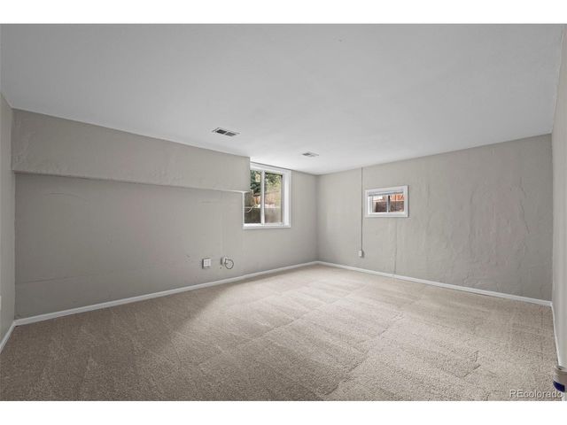 10620 W Glasgow Ave, Littleton, CO 80127