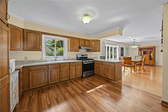 197 Willowen Drive, Irondequoit, NY 14609