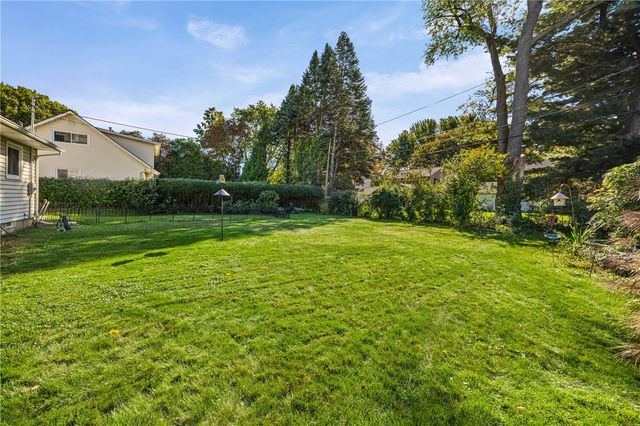 197 Willowen Drive, Irondequoit, NY 14609