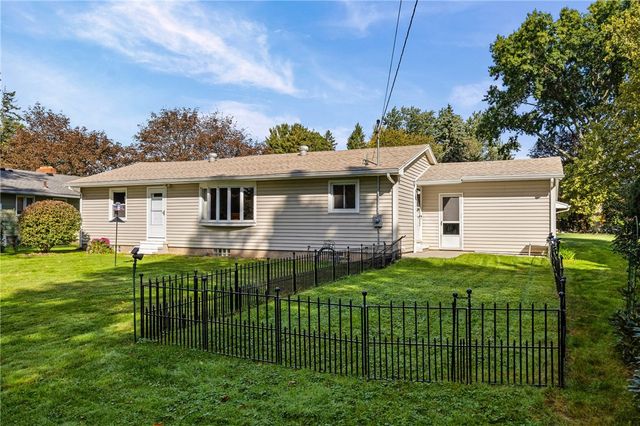 197 Willowen Drive, Irondequoit, NY 14609