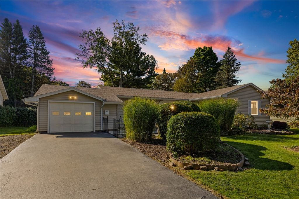 197 Willowen Drive, Irondequoit, NY 14609